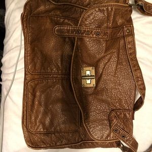 Leather messenger bag